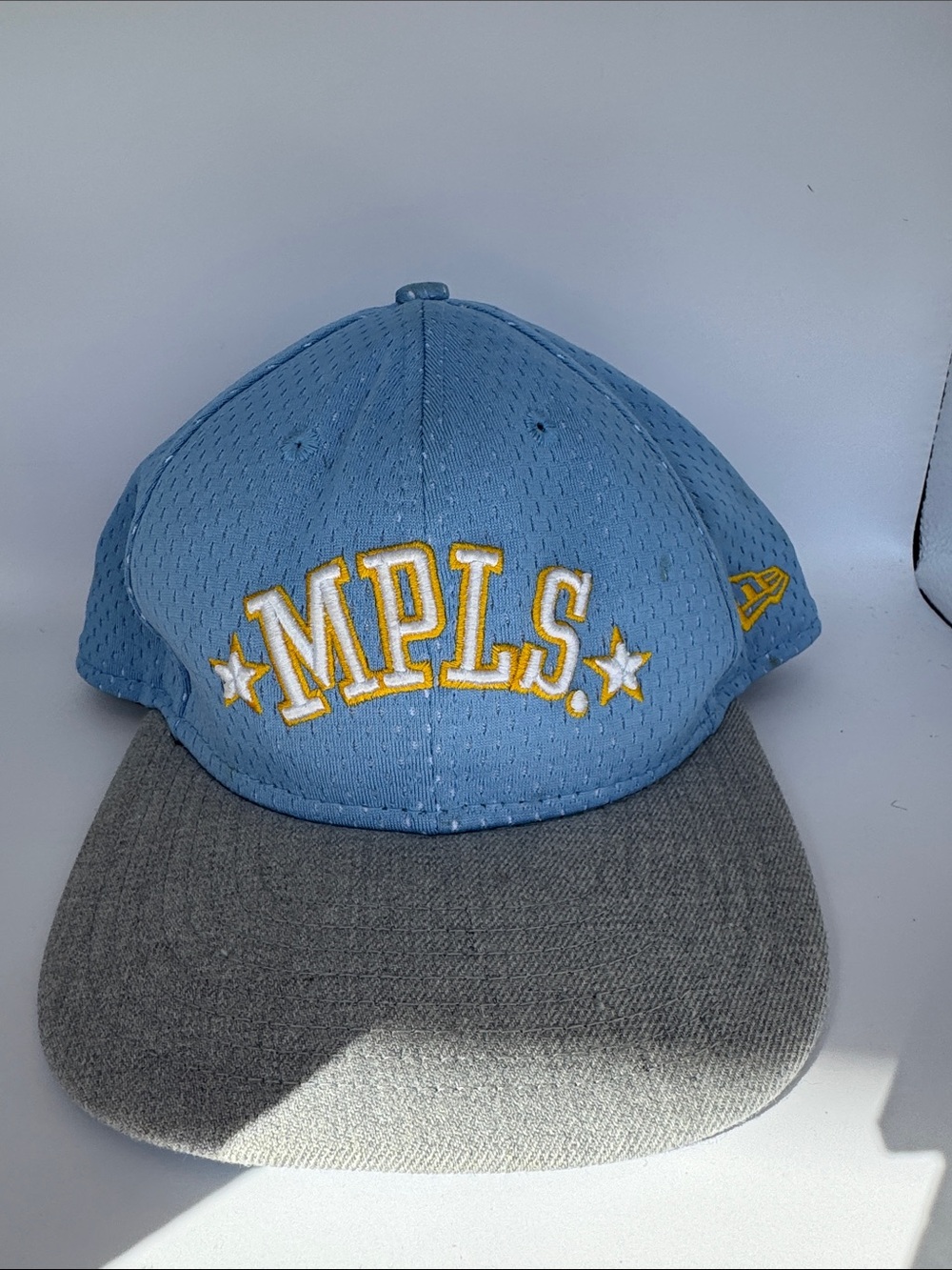 MPLS Lakers Basketball  Cap in Light Blue and Gray by New Era NWOT